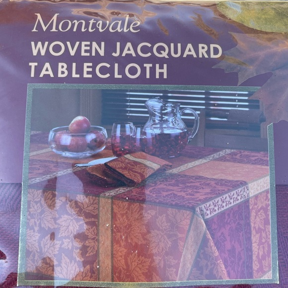 Woven Jacquard Tablecloth 60 X 140 oblong. Perfect for Fall/Thanksgiving - Picture 5 of 9